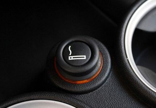 車里這4個按鈕不懂最好別碰,不然功能還沒用就先給自己攤上事